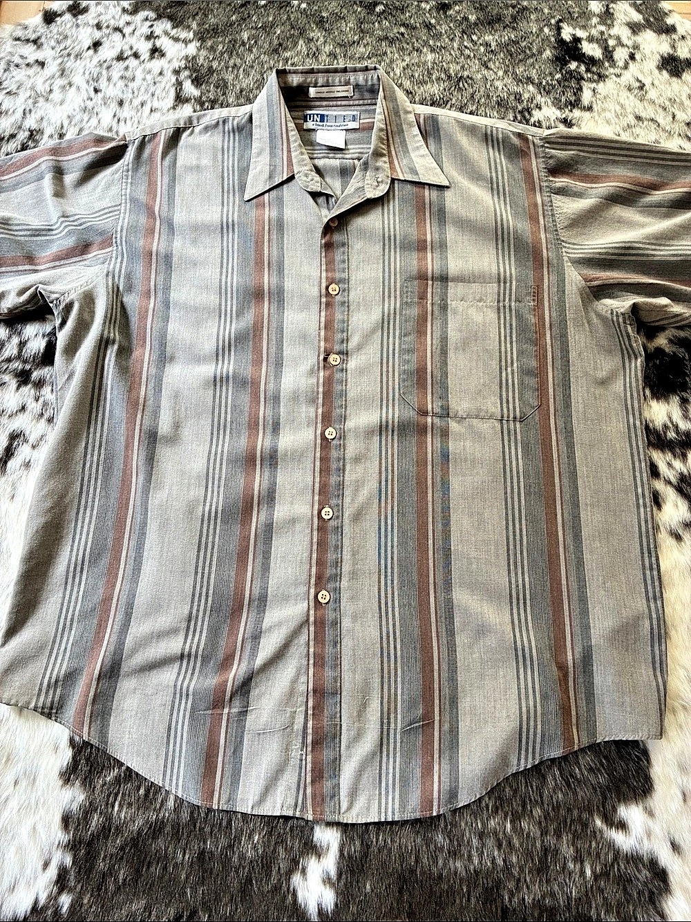 Vintage clothing a break from tradition contemporary styling striped button-down